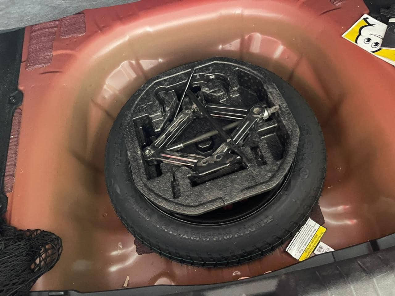 السلام عليكم 
سونانا موديل 2021 
حاليا ماشيه 94 كيلو 
رقم معوقين المثنى 
وارد امريكي حادثه موجوده بالصور
تبديل بنيد فقط 
بدون ايرباك 
سعر 160 وبيه مجال 
التواصل على الرقم فقط 
***********
