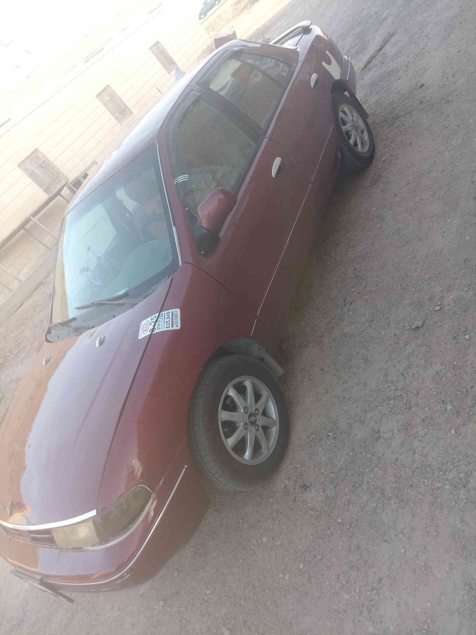 كيا سيفيه موديل 93 رقم بغداد سنويه 2029 حداديه توني مسويه تخم تاير توني شاده كهربايات شغاله محرك مسكر كير اوتماتيك مكان السياره السماوه قضاء الخضر ناحية الدراجي ***********      40 وبيه مجال
