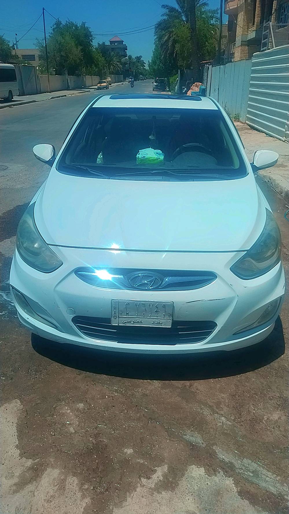 اكسنت خليجي مديل 2015 لَو ابيض محرك 1600 سيارة حلوة بيهة بارد جاملغ تجي وشوف سيارة بعينك  *********** بغداد, العراق
