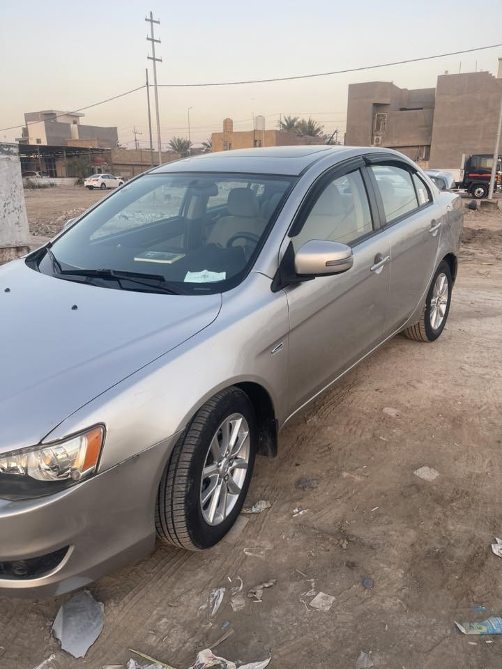 لانسر قرش موديل ١٦ خليجي بيهه صبغ الجاملغ وربع حك شبر البنيد محرك كير جديد تبريد السعر 93وبيهه مجال الرقم ***********
