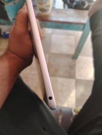 ايباد ٨ • ٣٢ • نضيف