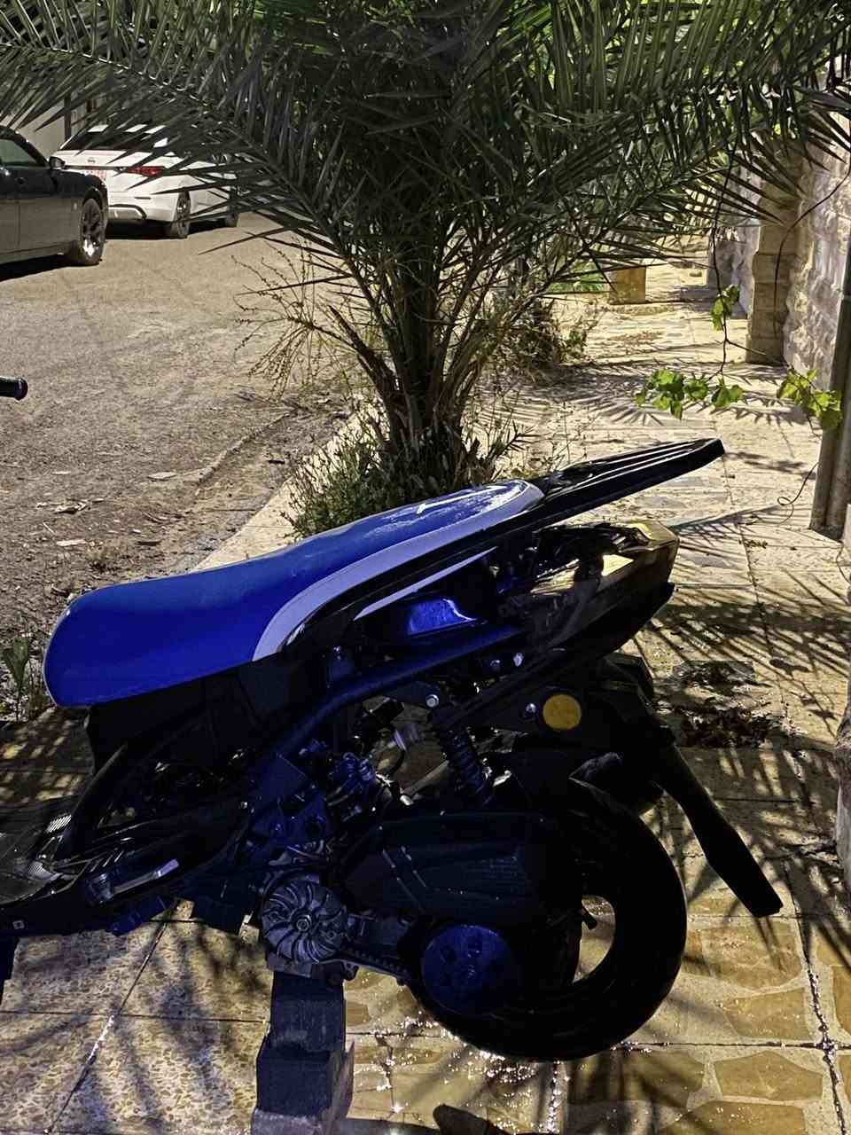 سكنس للبيع ⭐️
دراجه حلوه نكرة سلف
للبيع مكاني موصل 
سعر 250 وبيها مجال 
اليريدها هذا رقم 
***********📞
