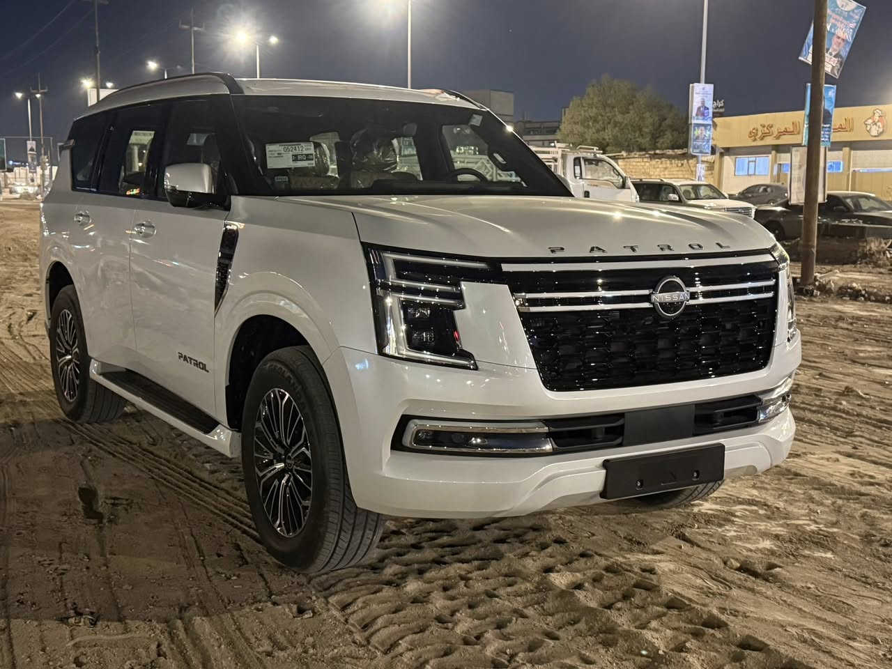 نيسان باترول 2026ضمان شركه السور فئه بلاتينيوم اعلى فئه محرك 3.8 تنفس طبيعي ماشيه 5000 الف اخت الزيرو مغلفه bbf بالكامل رقم بغداد بسمي السياره  مواصفات اعلى فئه شنو البالك بيهه كشنات مساج كهرباء تدفئه تبريد كشن خزن ميموري داخل جملي واسود دتاشو مرايه تعتيم رادارات 5 كامرات كشنات وسط وخلفيه كهرباء شفتات استيرن واستيرن كهرباء تشغيل عن بعد  وبيه هواي بينه مواصفات السياره غنيه عن التعريف وراقيه 
***********
