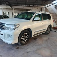 لاندكروزر GXR • 2011 • فول مواصفات