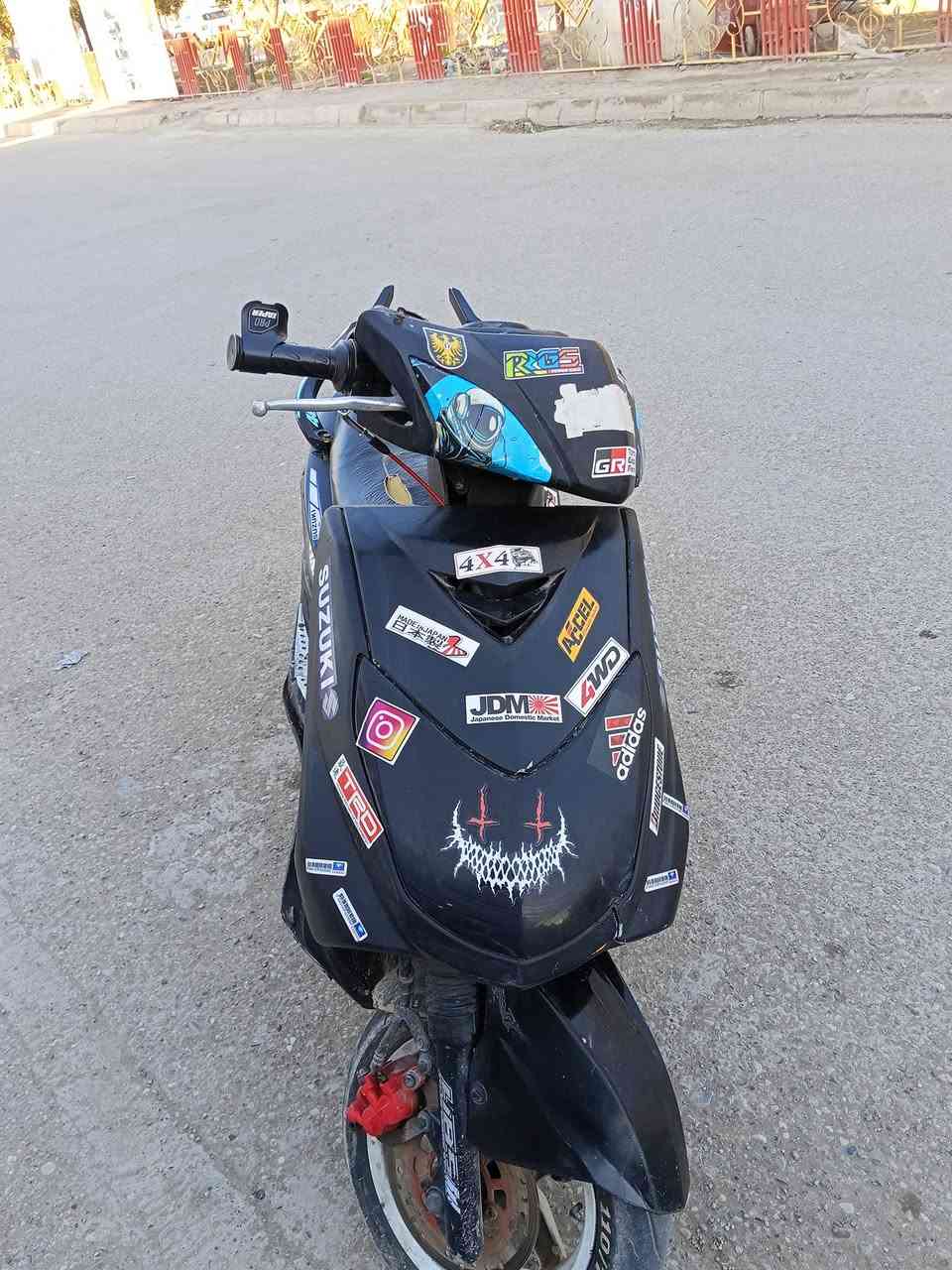 السلام عليكم دراجه سكنس فحل  شيال راجع دراجه كامله مكمله  دراجه  شكاكيه للبيع او المراوس  بكير بماكس بوليس  مكاني ديالئ بعقوبه لاستفسار عل رقم ***********
