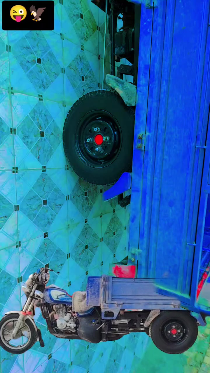 سلام عليكم شباب دراجه للبيع موديل واحد وعشرين مكفوله كفاله عامه ***********
