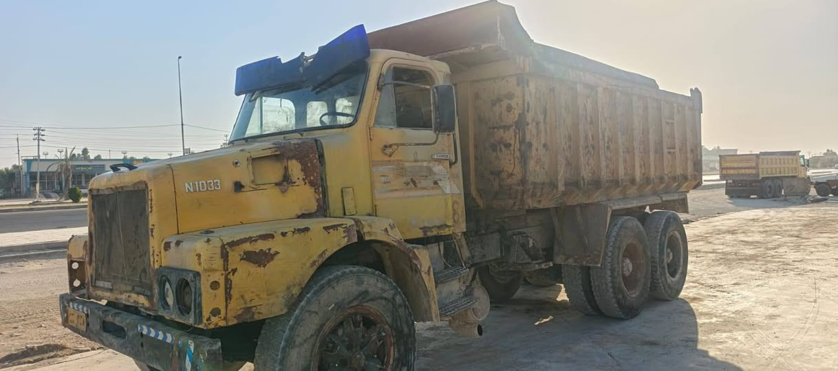 سلام عليكم 
فولفو ابو زلوف للبيع مكينه وكير جدد شرط التحويل سنويه ساقطه مكانه الانبار السعر 12 مليون 
الاستفسار اتصال ***********
