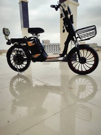 دراجه شحن للبيع دراجه جديده بطاريات جدد / 07853546192/