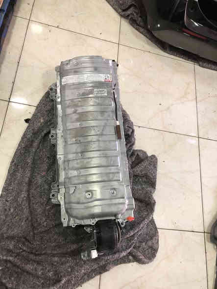 موجدغراض تيوتا راف فور  Toyota rav 4
*********** سليمانية
