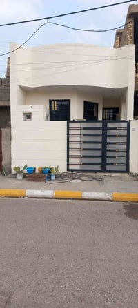 بنزلت خيري العبدالله • ١٠٠م • كدامه ساحه خضراء