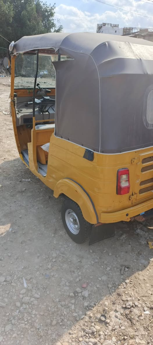 سلام عليكم ٢٠رقم واسط تجفيت شركه جديد كلجات جديد تخم تاير كبل لشارع ربع متذب عليه مكاني واسط كوت لمو شراي لا دك لا اتعبك ولا تعبني  سعر ٦و٨٠٠ وبيه مجال قليل ‏‪***********‬‏ خاص مغلق
