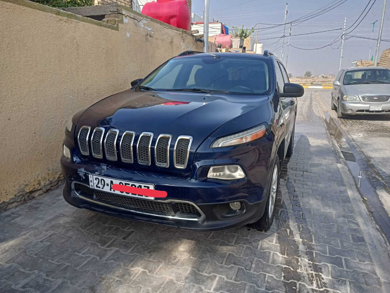 4 سلندر
مكينة 2400
فئتها سبورت
اللون(نيلي)
كامرة دواره
السايد بريك اوتو
تبريد قطعتين 
عدة منافذ تايب سي و usb
وارد امريكي جاملغ وبنيد
رقم واسط
السعر 110 ورقه  وبيها مجال
مكان الكوت 
‭***********
