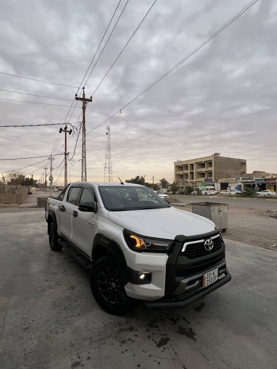 السلام عليكم

ادفنجر 2025 سعودي 
كفالة عامة ماشية 20 الف
4 كامرات
منفاخ 
بوري امامي هوك خلفي 
سياره جاهزه 
رقم اربيل 

سعرها 435 وبيها مجال 
*********** // ***********
