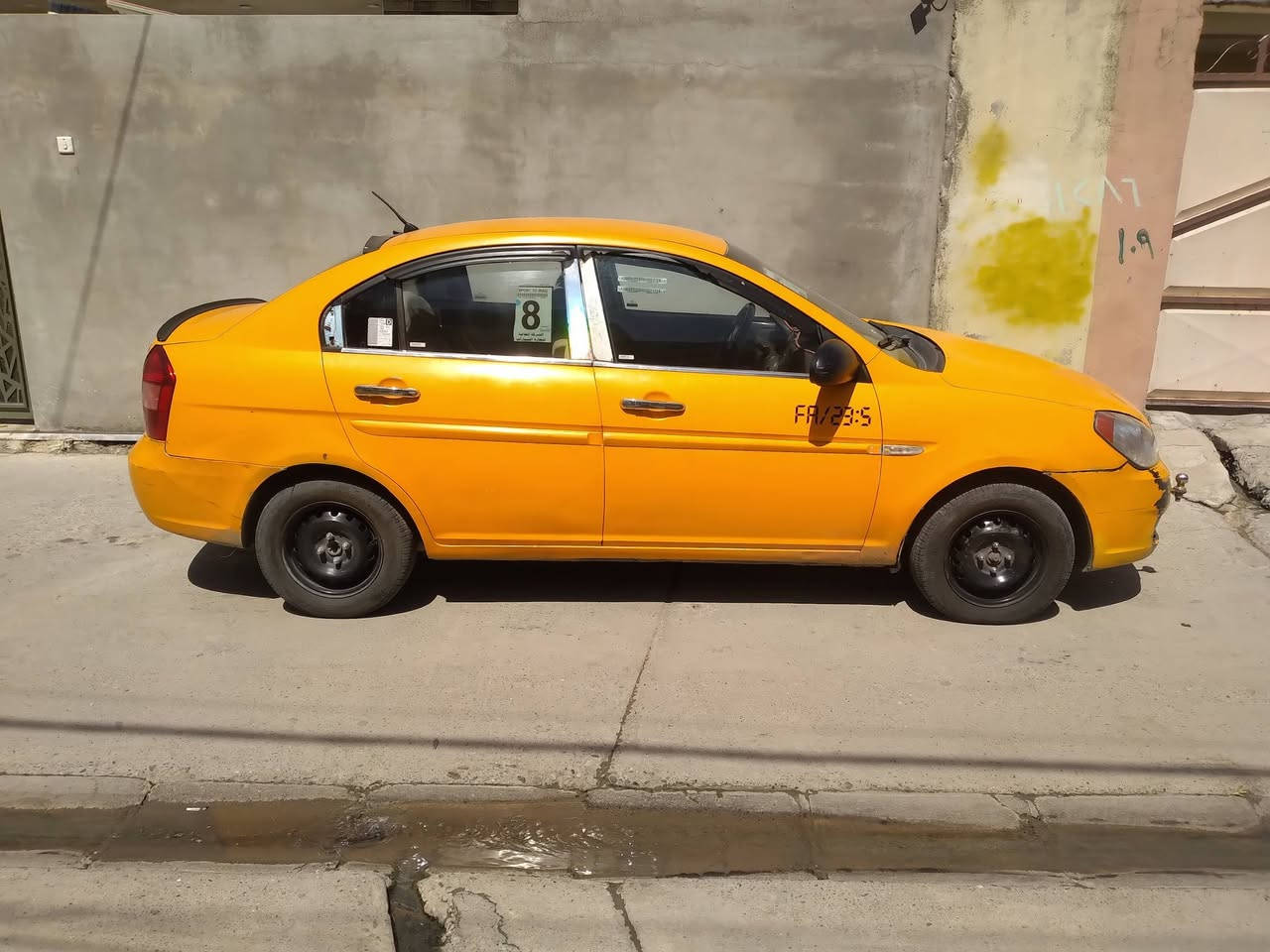 ⬅️اكسنت دبدوب
⬅️وارد خليجي
⬅️رقم مثنئ 
⬅️موديل2007
🖐🏻بدون ضرر فقط تلقيطات تكسي 👥
⬅️طخم جديد 
⬅️محرك14🚂محور 1.6بي صرف ابيع  +كير شرط
🙋🏻‍♂️تايرات جديد 
🙋🏻‍♂️كابون بانزين بيها ⛽
🖐🏻هيئه ١٥٠ عليها وغرامات صفر🅾️
⬅️شرط التحويل ابيع تحويل  
🚦السعر ٦٥💵وبيها مجال 
العنوان.  موصل رشيديه
الهاتف ***********
***********
