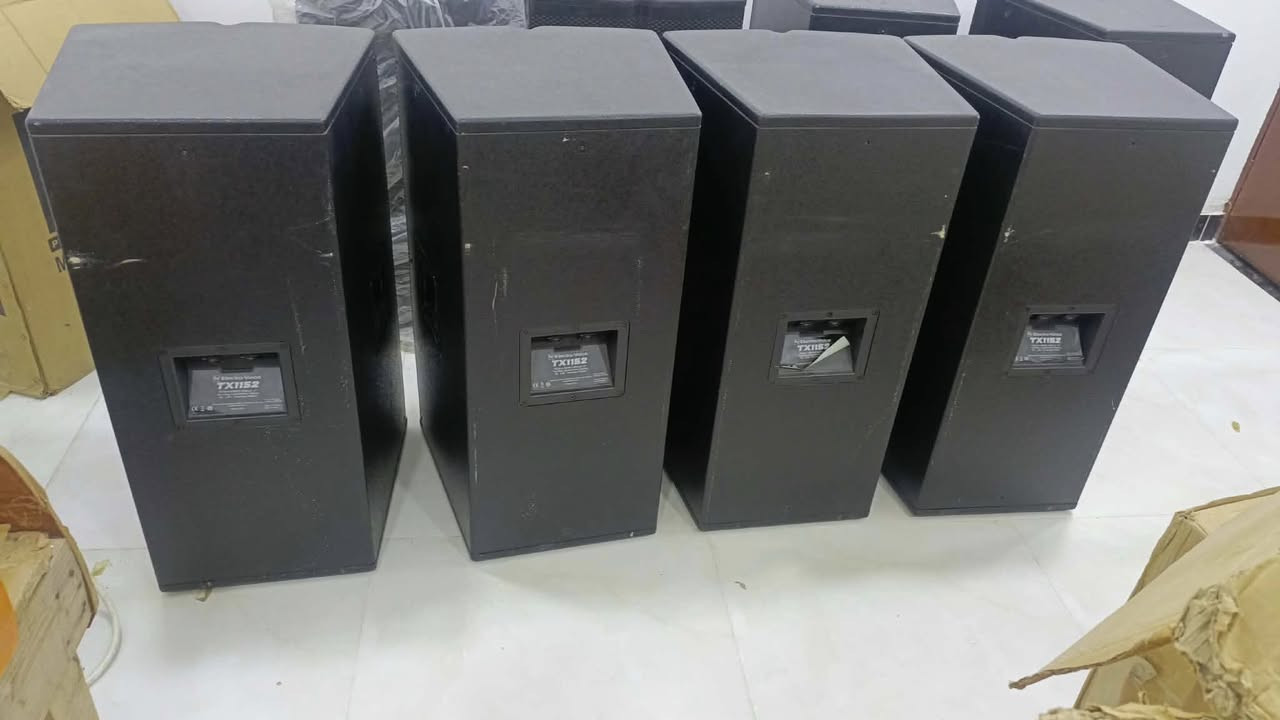 زوجين سماعات EV ابو الشريحه + باور ياماها 7000 للبيع السعر خاص او الاتصال ع الرقم ***********
