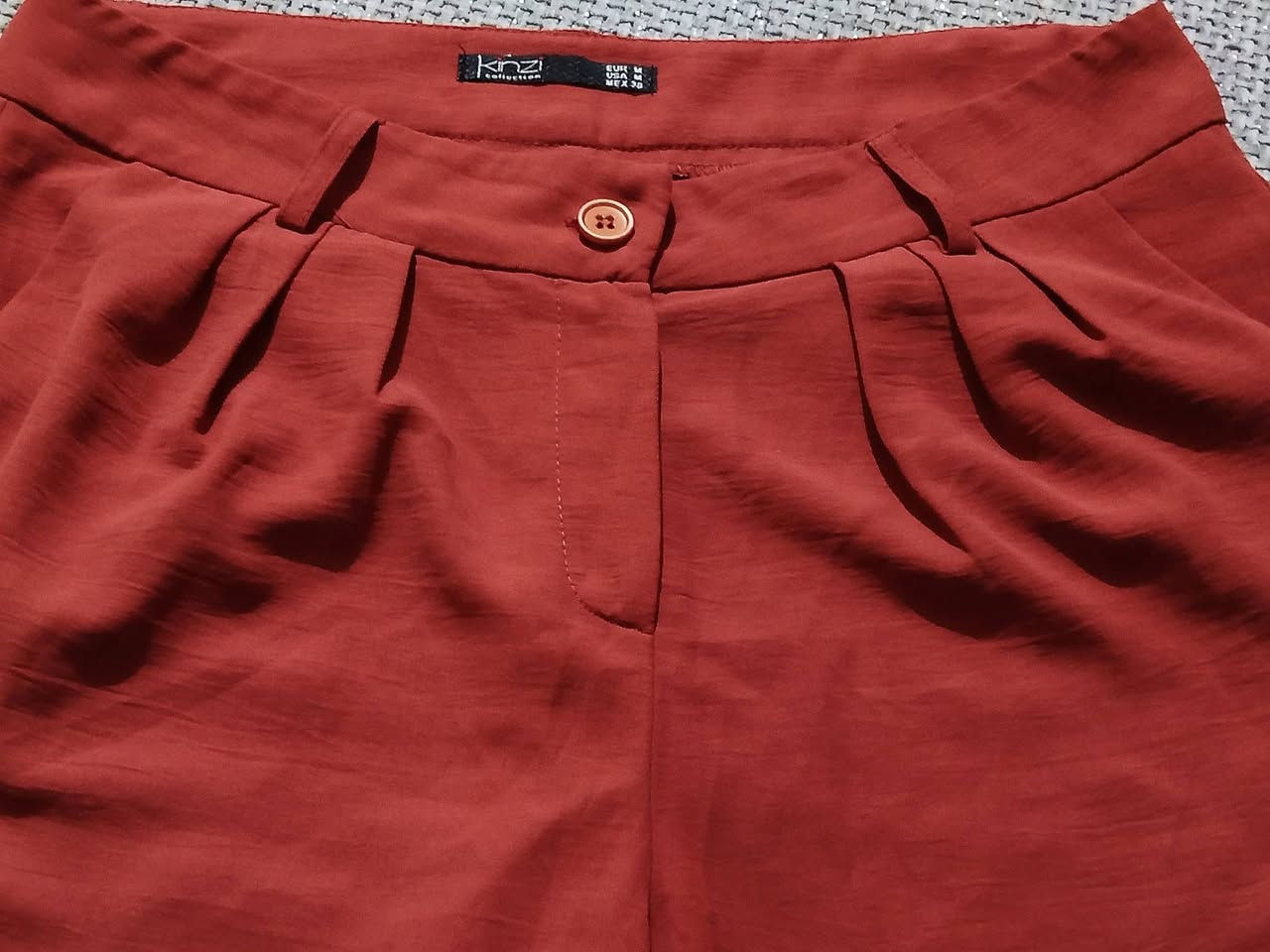 كيلوت نسائي توجد قياسات 26 لل50 والاسعار فقط 5 سعر القطعه


**إذا كنت صاحب هذا الإعلان وتريد حذفه لأي سبب، رجاءا أرسل رسالة إلى الدعم الفني**