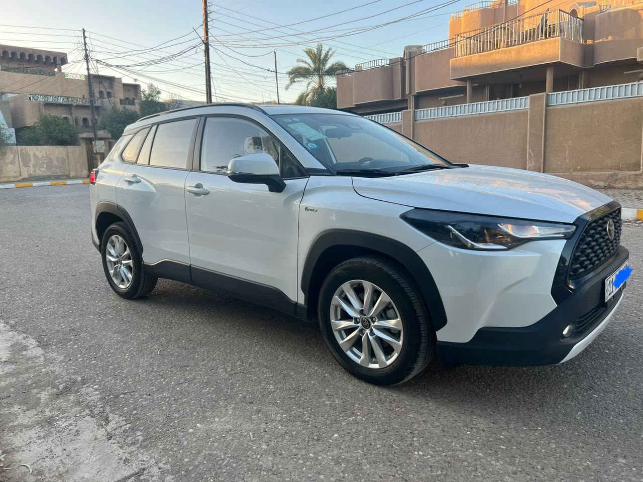 السلام عليكم
للبيع كورلا كروز  2025  تجميع صيني

سيارة حلوة وجديدة شرط كفالة عامه 

مواصفات 

سلايت 

بصمه + دخول ذكي 

شاشه كبيره + كاميرا 

تحكم ستيرن كامل 

كير اوتو  ومحرك شرط على وضع الشركه  محرك 2000 هايبرد 

السيارة حلوة وجديدة لوك ماشيه 9000 يعني بحالت الوكاله 

رقم بغداد دولي مشروع وطني سنويه جديدة يعني شرط التحويل 

السعر 172 وبيه مجال الشراي يخابر

‭0773 253 3889‬
