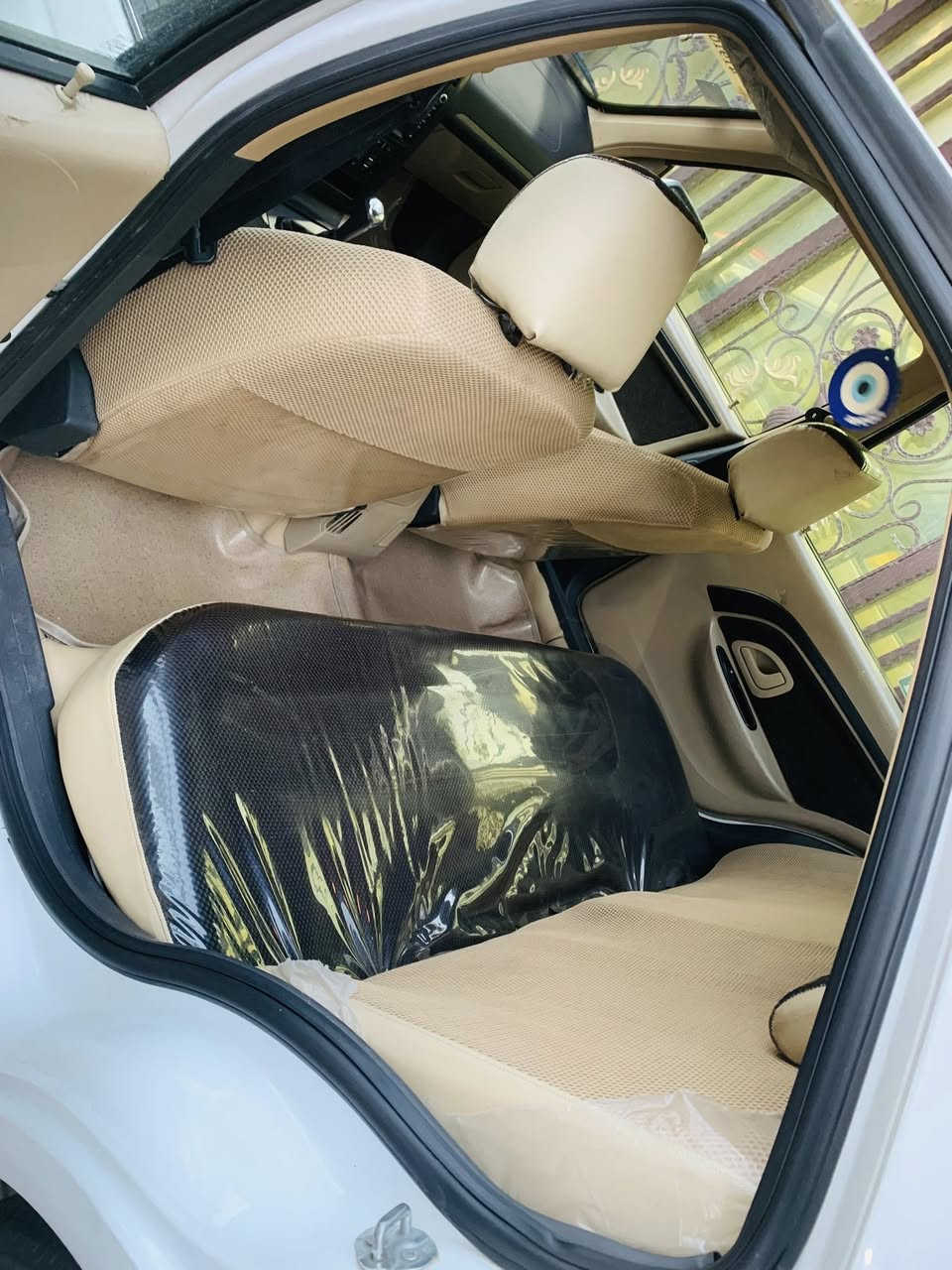 السلام وعليكم بيجو بارص موديل ٢٤ مكفولة كفالة عامة بيهة منضومة غاز ومدوشمة عام ب اسمي تحويل ثاني يوم سبير منازل مكاني بغداد الكرخ***********
