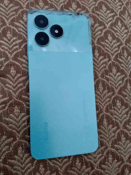 جهاز (realme C51) مستعمل للبيع سعر 80 مكان سوق الشيوخ  ***********
