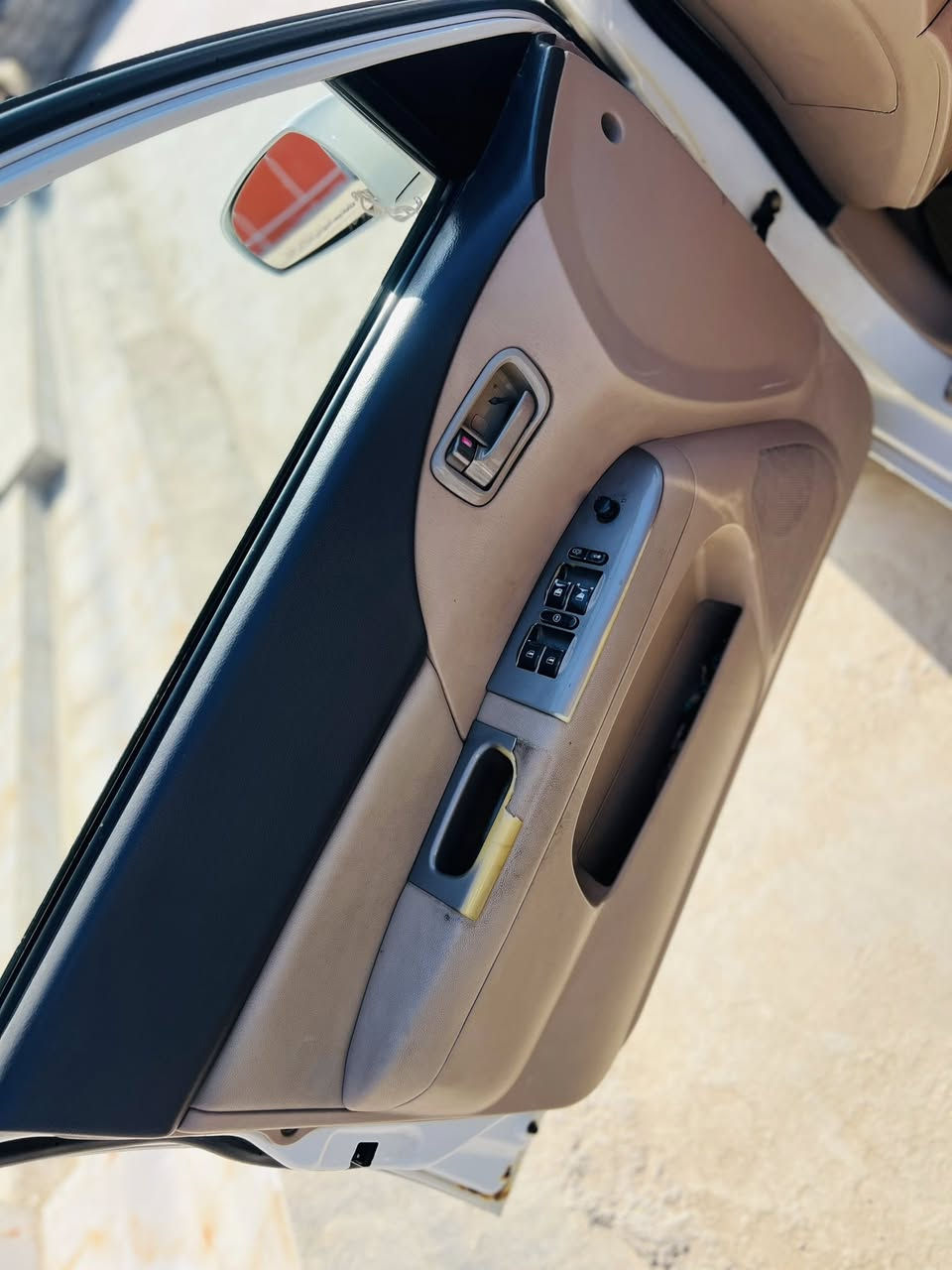 السلام عليكم جميعاً 
شيري A520 
مكفولة كفاله عامة عدا الخياسات الي موضحه بالصورة 
محور مكينه وكير كورلة 
موديل 2012 سنويه ل سنه 2028 
رقم بغداد شرط التحويل 
داخلها تضيف 100‎%‎  
تخم تاير 
حدادية الخلفيه تعبانه فقط 
كهربائيات كلها شغاله 
مكاني بابل سدة الهندية 
***********
