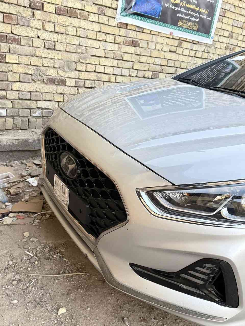 السلام عليكم
سوناتا غاز خط واحد وارد كوري فول مواصفات بس فتحه ماكو 
سيارة مكفوله من ضربة موديل 2022 السعر 160 وبيها مجال 
مكاني البصرة 
***********
