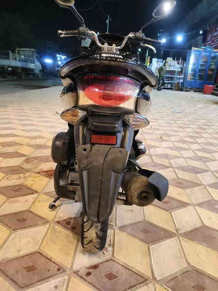 الجيل الاول ياباني دراجة فول نضافة مكاني جميلة ***********
