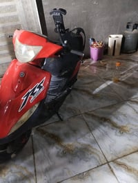 دراجه ماكس عدله للبيع محرك ناعم كلش السعر 400 وبيها مجال 07768673095