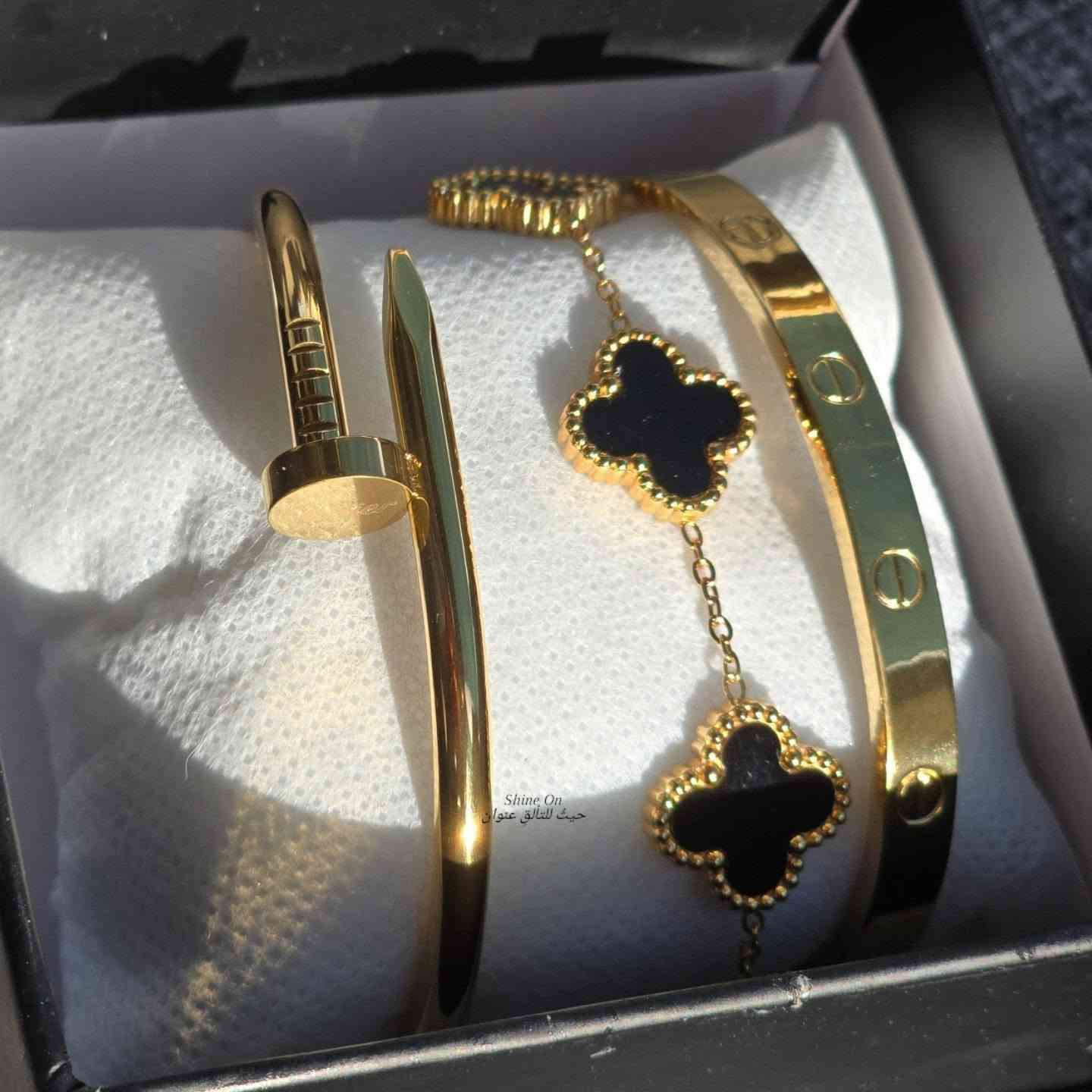 سيت اساور ✨️
كارتير + فان كليف 
ستانلس ستيل طلاء ثايت 
جميع القطع مختومه 
متوفر في 
Shine On 🔮 حيثُ للتألقِ عنوان 

 🌸 بوتيك شاين اون للاكسسوارات والعطور النسائية والرجالية 

اكسسوارات "نسائية ، رجالية " _ عطور _ ميك اب  _ حقائب - هدايا
المتجر مفتوح على مدار ٢٤ ساعة 

خدمة حجز الطلبات متوفرة طول اليوم وعلى مدار 24 ساعة

يتوفر خدمة تغليف الهدايا واختيار الهدية حسب الطلب ❤🌹🌺 

💥للحجز والاستفسار مراسلة الصفحة 📥
او الاتصال واتس اب
***********
—————————————-
💥توصيل لكافة انحاء العراق 🏎
داخل خانقين 2000 دينار
داخل ديالى 3000 دينار 
المحافظات 5000 دينار
Khanaqin , Diyala , Iraq 📍
.
.
.
.
#اكسبلور #reels #محل #خانقين #shine_on  حيثُ_للتألقِ_عنوان بوتيك_شاين_اون  مستلزمات_نسائية كوزمتك عطور ملابس اكسسوارات حقائب ترند العراق خانقين بوتيك هدايا
