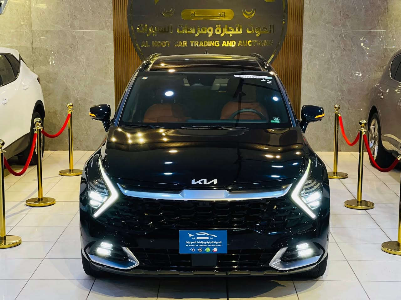 #اعلان_بيع_سيارة
🔷السيارة : كيا سبورتج Sx برستيج🔥

🔷سنة الصنع : 2023

🔷اللوحة : بغداد

🔶السعر : 218 ورقة

🔷الضرر : تبديل وصبغ قبغ جنطة فقط. 

🔷ضرر الايرباك : بدون ضرر.

🔷رقم الشاصي : 5XYK53AF4PG072242

______________________________________

🔷المواصفات:1/1🔥

🔹حجم المحرك 4 سلندر 2.5L

🔹عداد المسافة 26 الف ميل 

🔹كاميرات 360 درجة

🔹رادار امامي وجانبي وخلفي

🔹تنبيه الخروج عن المسار

🔹حساسات امامية وخلفية

🔹فتحة سقف بانوراما

🔹جنطة كهرباء

🔹غرفة جلد ماروني 

🔹تبريد وتدفئة الكراسي الامامية والخلفية

🔹كراسي كهرباء بالكامل

🔹ميموري كرسي السائق 

🔹ويل كب حجم 19 انج مع اطارات بحالة جيدة

🔹5 وضعيات للقيادة

🔹شحن وايرلس NFC

🔹لايتات LED بالكامل

🔹شاشه تحكم بالايعازات

🔹تحكم ستيرن جهتين

🔹بصمه ابواب و تشغيل وتشغيل عن بعد

🔹مع باقي المواصفات الاعتيادية

————————————————————————

☎️ الاتصال :

***********

📍النجف الاشرف - المدينة المائية - مقابل حي الجامعة - قرب سنتر جبل عامل.

