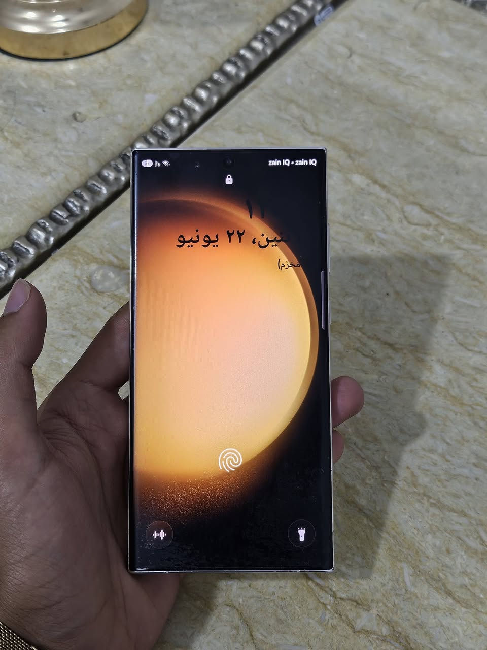 السلام عليكم 
اخوان S23 ultra
لون ابيض كريمي (مميز)
ذاكرة 256 عشوائية 12
الجهاز نضافتة 99 وكالة عين الفهد 
كامل ملحقات 
السعر 725
العنوان بابل حلة او القاسم 
للأسفسار تواصل خاص 
أو 
واتساب (***********)

