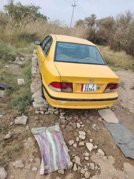 سلام عليكم سمند موديل 10 للبيع مصفره هيه وغرامات سياره حلوه ما ناقصه مكينه وكير خير من الله شي سنويه لل 30  مداور ثاني يوم مكان دوانيه  السعر 30وبيه مجال للطيبين   الاتصال عل رقم بي وااتساب ***********
