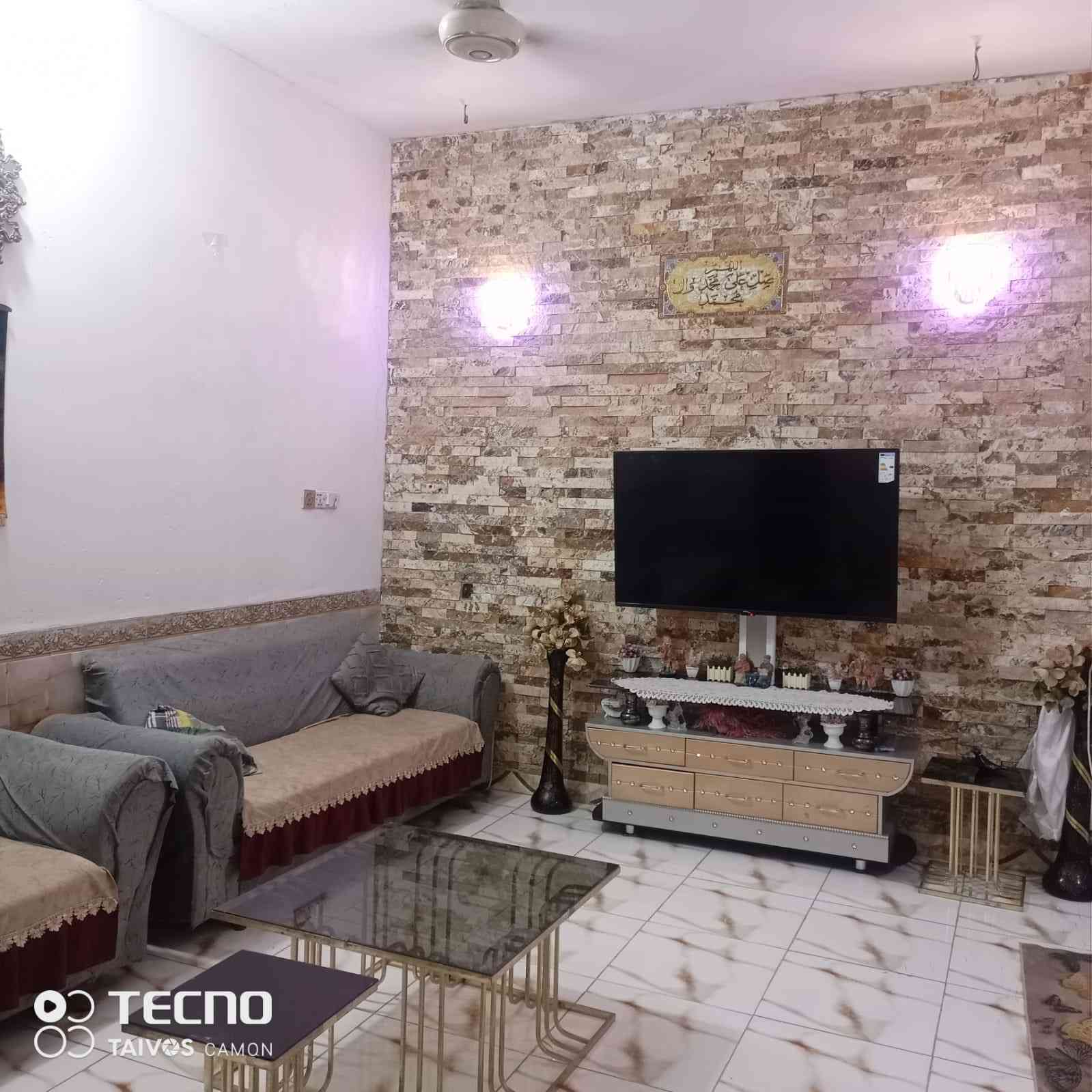 اللهم صلى على محمد وآل محمد 

🏡بيت للبيع طابو صرف ركن

📌مساحة 100متر

📌يتكون من غرفة ودوانيه واستقبال ومطبخ وصحيات ومنور

🛣️  ناصريه_ حي التضحيه _ قرب الملعب

@إشارة
*********** 
اتصال ☎️ واتساب
