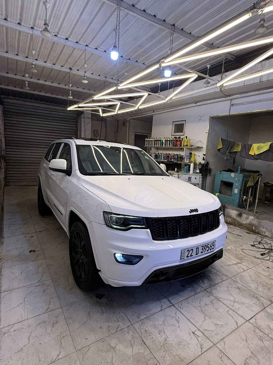 السلام عليكم
جيب موديل 2014خليجي فول
 
كير محرك شرط مامفتوح 
لا صرف لابخار مكفول 
رقم اربيل دولي جديد
 
  السياره بيه 5قطع صبغ بدون دواخل بدون ايرباك مكفول 
صدر امامي خلفي كله جديد
كاربائي كله شغال مابي نقص

سعر179ورقه بي مجال قليل 

عنوان كركوك داخل مدينه

***********
