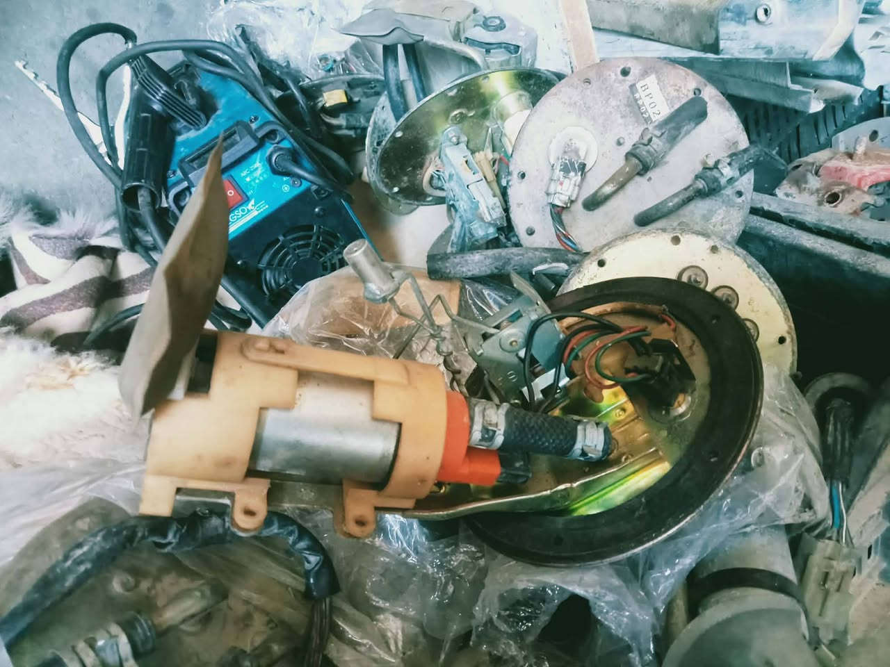 سلام عليكم تمه وصول غراض كيه سيفيه مكاين +كيوره عادي +وتماتيك كله متوفر استفسار  *********** *********** وان شاء الله راح تجيني حاويه مال مكاين بعد عشره ايام
