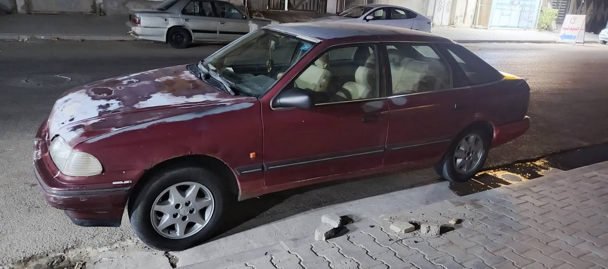 سلام عليكم سيارة بأسمي فورد الألماني موديل 1993 محرك وكير ونجي ياباني جدد نضيفات دوخل نضيفة حدادية جديدة سيارة معمرة محتاجه بس صبغ  سعرها 30 وبيها مجال مكاني نجف الاتصال.‏‪***********‬‏ النجف, العراق
