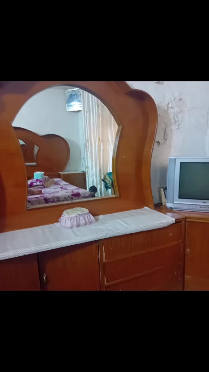 سلام عليكم غرفه نوم للبيع كلش نضيفه الشراي يراسلني سعر 250 و بيه مجال للطيبين


**إذا كنت صاحب هذا الإعلان وتريد حذفه لأي سبب، رجاءا أرسل رسالة إلى الدعم الفني**