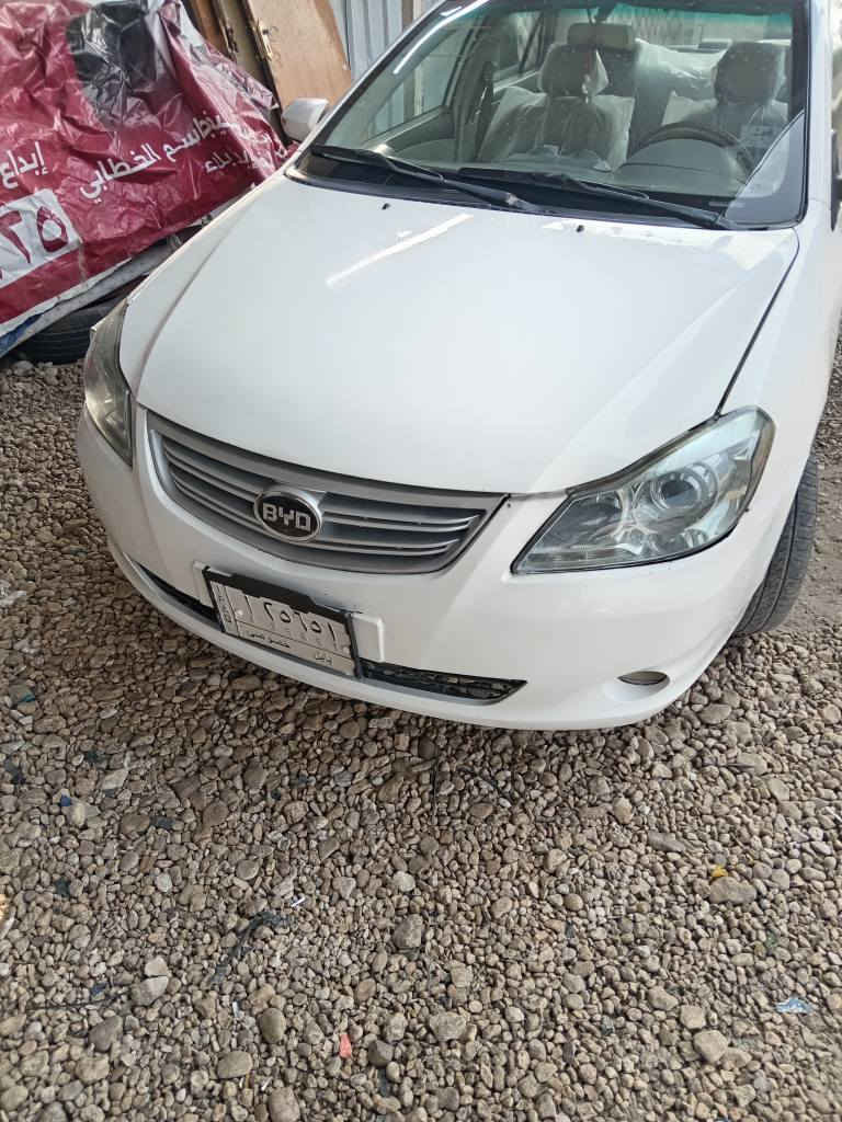 بيوايدي موديل ١٢ بدون ظربه ولا معجون.. صبغ بنيد واطراف الجاملغات.. ملكوطه.. سياره كير ومحرك وحداديه دواخل جديده فتحه تحكم.. تايرات سعرها ٤٩ ورقه او مراوس مجال بسيط.. مكانها كربلاء حي العامل مالكا يداوم في كربلاء يسكن بغداد ت ***********... ***********... كربلاء, العراق
