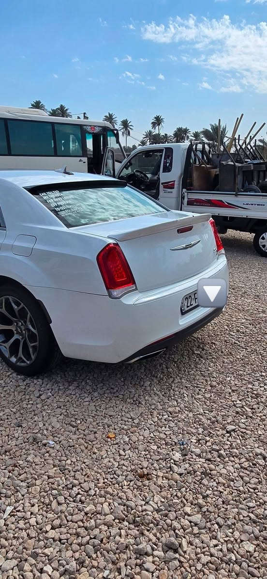 اوباما موديل 2013.  رقم اربيل بأسمي
صبغ نص جاملغ خلفي وباردات بسيطه داخل جلد مكينه جديده 
السعر ١٨٥
 العنوان  بابل  ***********
