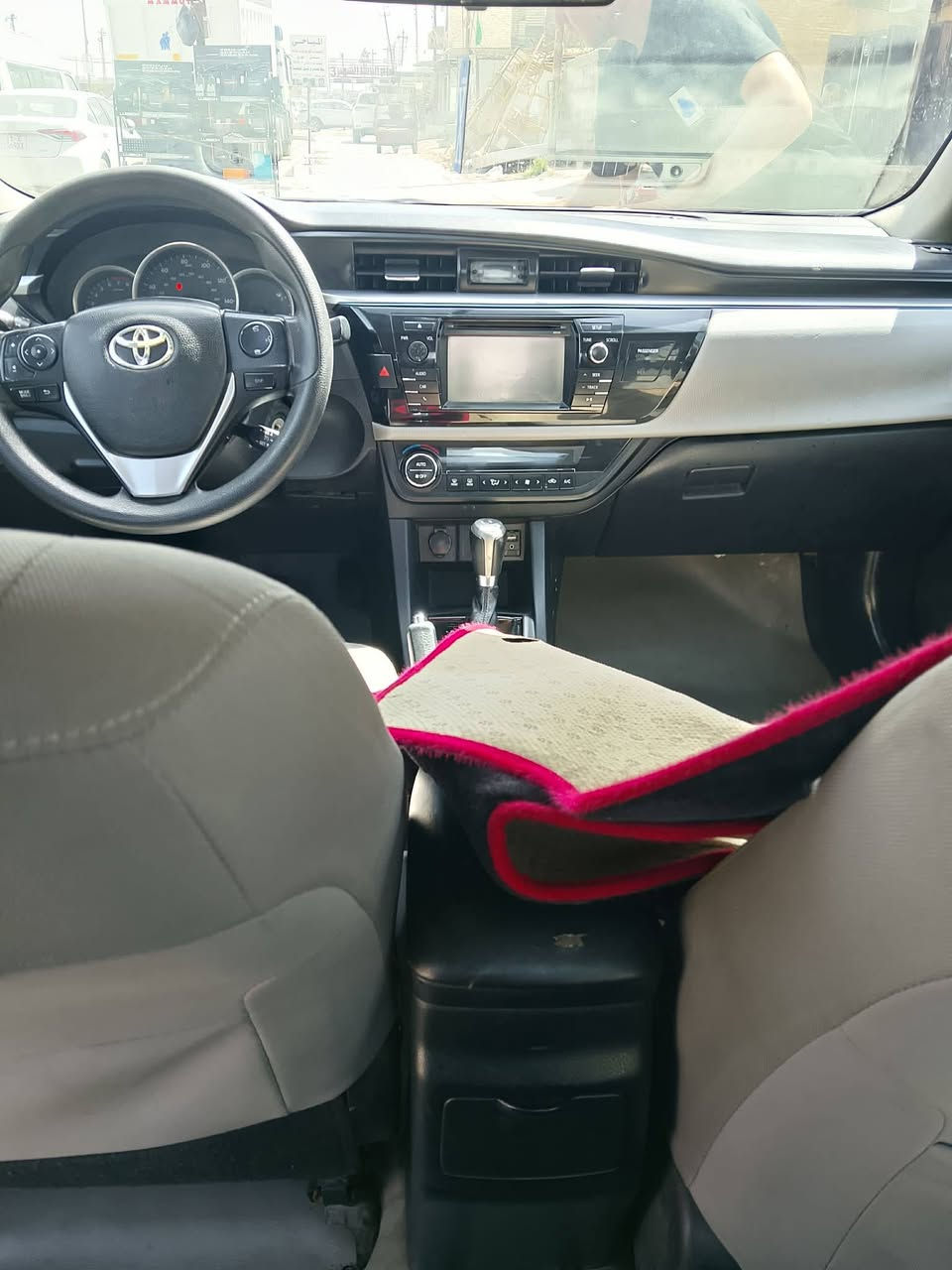 سلام عليكم كورلا موديل 2014 مكينه الف 1800 امريكي حادثه خشم بنيد بدون دواخل مكينه كير تبريد مكفولات بيه كم قطعه صبغ اثر شخوط رقم بغداد جديد تحويل مباشر *********** مكاني بغداد. سعر 105
