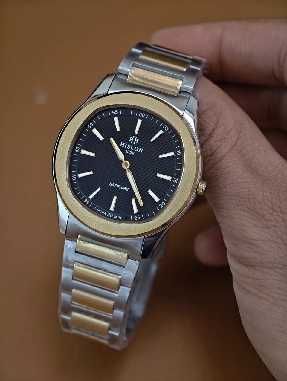 والله العظيم من تخليها بيدك مابدك تشيلها ساعة صدك روعه 
السعر المطلوب 110 الف قابل للتفاوض


**إذا كنت صاحب هذا الإعلان وتريد حذفه لأي سبب، رجاءا أرسل رسالة إلى الدعم الفني**