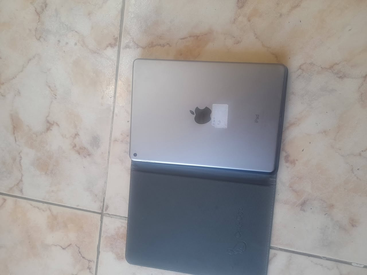 ليباد ابد تو للبيع  نضيف مابي اي شي سعر خاص


**إذا كنت صاحب هذا الإعلان وتريد حذفه لأي سبب، رجاءا أرسل رسالة إلى الدعم الفني**