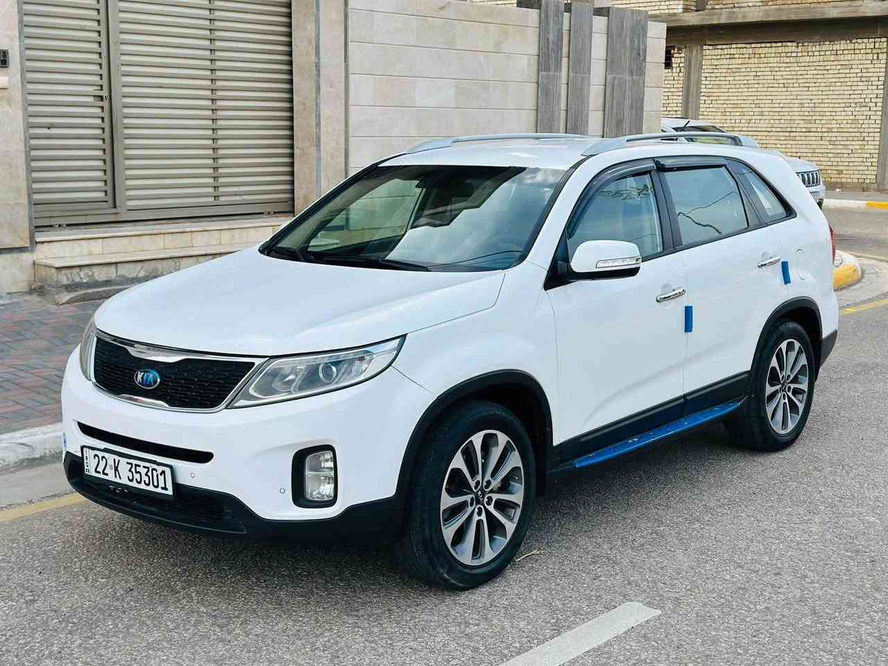 سورنتو 2015 / الاستفسار ***********السعر 165
 خليجي مكفوله من ضربه وصبغ ول سونار بل منشور سياره فول مواصفات من عده بني رامه 7 راكب 3قطع تبريد بردات خلفيه بلاد
حساسات اماميه خلفي كامره دواره بصمه تبريد بيانو مري اشفط حداديه تخم تاير مكينه 2400دوش ما مفتوحه سياره جاهزه اي نقص مابيه كربلاء, العراق
