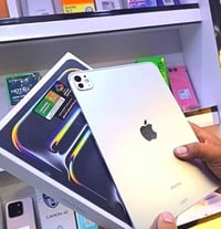 ايباد برو • ٢٥٦ • بطاريه ٩٧