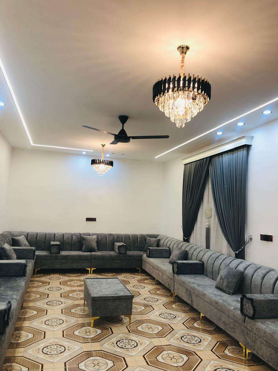 ✨ إعلان معمل الأمين ✨

🔥 قنفات وجلسات عربية فخمة 🔥
تصاميم عصرية تناسب كل بيت

✔️ أقمشة راقية ومضمونة
✔️ تفصيل حسب الطلب
✔️ كادر محترف وخبرة عالية

📍 كركوك – الحي العسكري، قرب جامع خديجة
📞 ***********

💥 لا تضيع الفرصة… جدّد بيتك بأفخم القنفات كركوك, العراق
