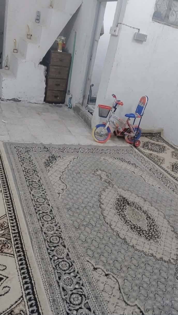 بيت رهن  ٦٠متر نجف  شارع مطار قديم قرب اسواق الامير شارع الامام الحجه سعر رهن 3ونص 🔥 
غرفه وصاله ومطبخ وصحيات يحتوي ع خط مولده وتانكي كلشي متوفر يمه وقريب عليه صيدليه وكوزمتك وحاجه الف واسواق وخباز
لللأستفسار خاص


**إذا كنت صاحب هذا الإعلان وتريد حذفه لأي سبب، رجاءا أرسل رسالة إلى الدعم الفني**