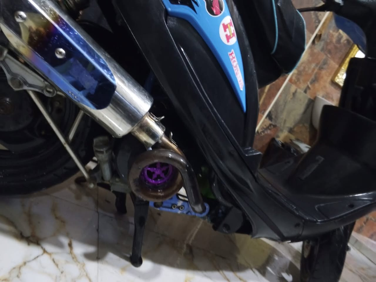 سلام عليك ماكس عدله البيع بوشه خمسه وخمسين دراجه نكره سلف شرط شلعه قويه وحلوه بيه قبق فلاوين وصالنصه رياضي ويدات رياضي وشيال رياضي وشيال ثاني راجع وقطره مال دهن بيه وكشن رياضي وبيه غراض بعد مكاني ناصريه مركز تضحيه***********
