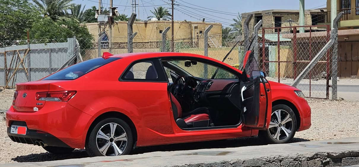 السلام عليكم من رخصة الادمن
فورتي وارد كوري يعني بدون حادث
مكينة 2000 دوش
فول مواصفات
بصمة
تحكم ستيرن
فتحة
بك لايت لد
كامرة
حساسات
تدفئة بالكشنات
اشارة بالمراية
ويل كب
مرايات شفط
كشنات جلد
بيها جراد موضح بالصور
رقم بغداد انكليزي التحويل ثاني يوم
 سنوية 2031 
السعر 85 وبيها مجال قليل 
*********** واتساب
