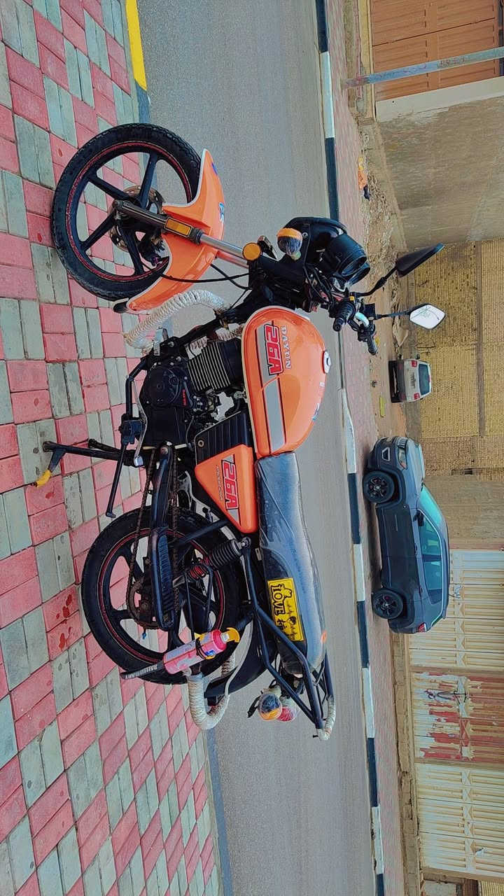 دايون نفخ محرك 200 CC كفالة عامة من كلشي اوراق اصولي طالعة بل 22
وصل معرض بسمي كفالة عامة الدراجة شرط احلة من 23
السعر 1300 مو شراي لا تخابر 
كل نقص مابيهة لا تخابرني تكلي شبيهة كل نقص مابيهة عنوان كربلاء ***********
