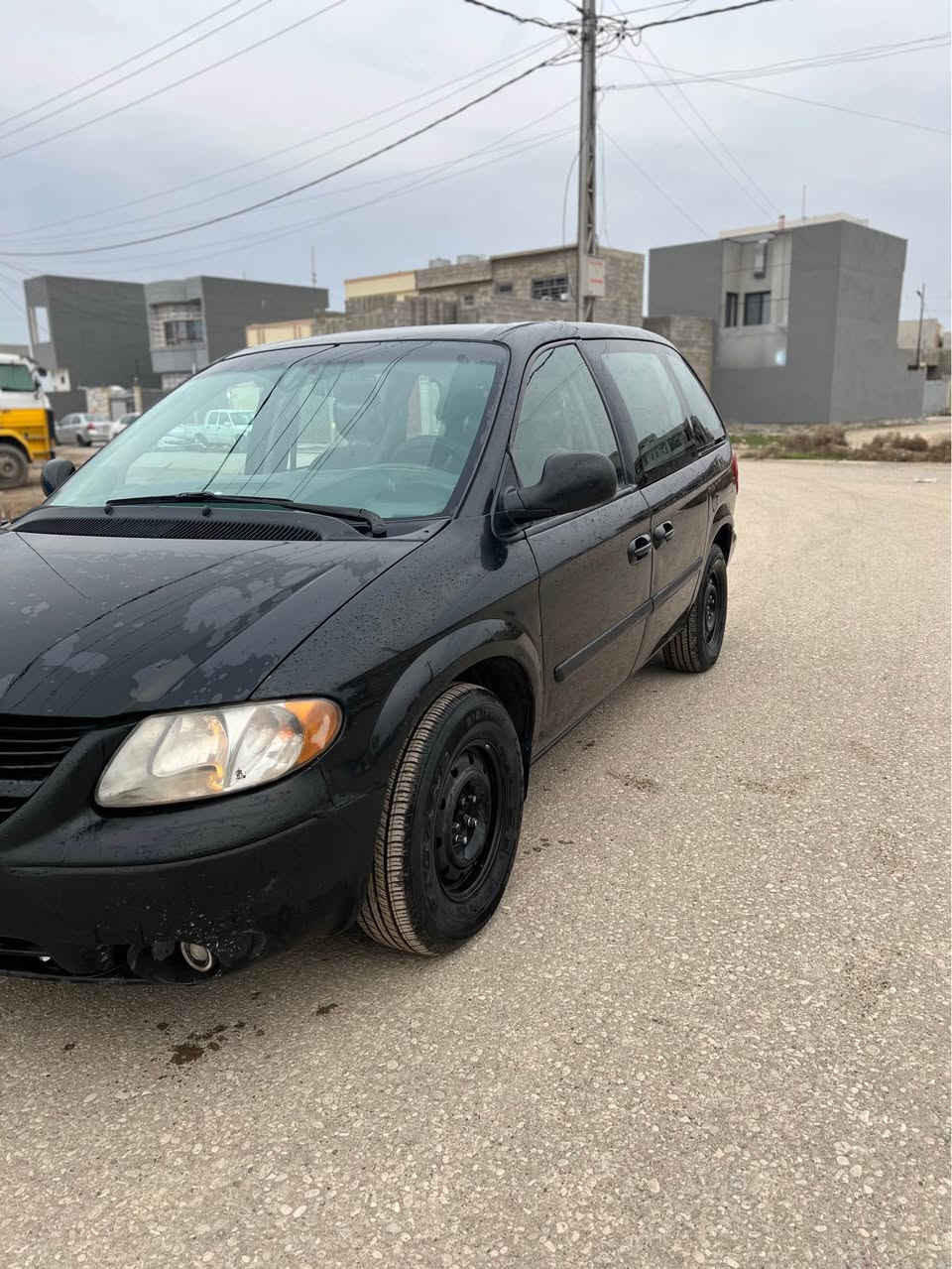 دوج كرفان 2007 شاصي كصير محرك 3300 المرغوب 
كابون بانزين قطعه وحده صبغ  السياره جاهزة مابيها أي نقص 
مكان السياره موصل شرط التحويل *********** واتساب
السعر 75وبيها مجال Singapore
