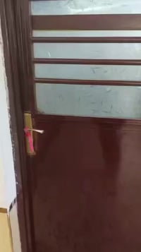 للبيع غرفه تركيه 8قطع مستخدمه 5اشهرً بعده بجيس بس حولت ومستعجل ع بيعته...